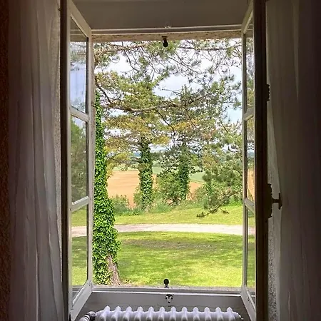 La Maison Du Pech Bed and Breakfast